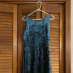 H&M Emerald Green Velvet Minidress Size 12